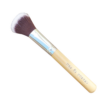 Load image into Gallery viewer, Goat&#39;s Organic Milk Face Mask with brush - قناع الوجه بحليب الماعز النقي
